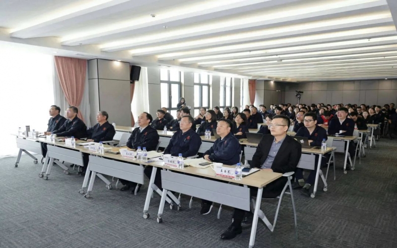 榮程集團(tuán)舉辦DeepSeek應(yīng)用專題講座